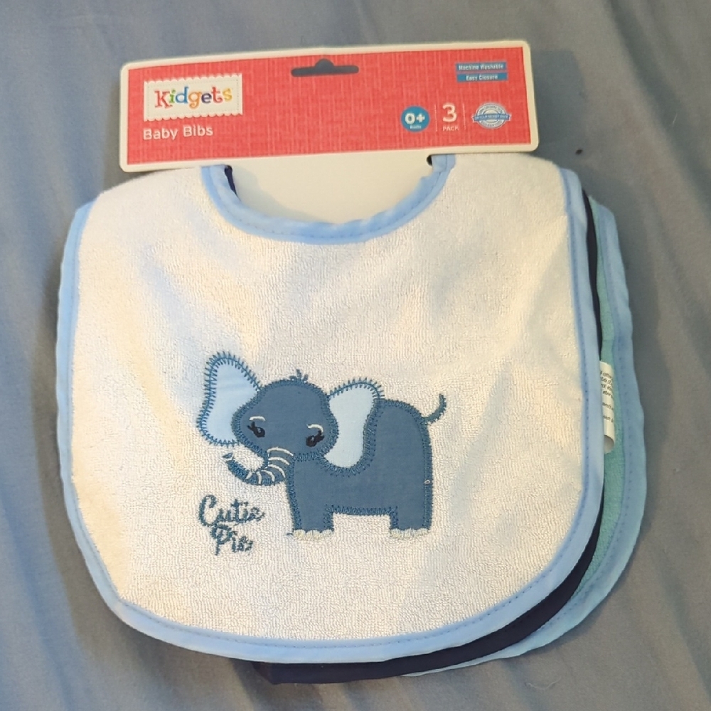 Kidgets Blue and White Elephant Bibs
